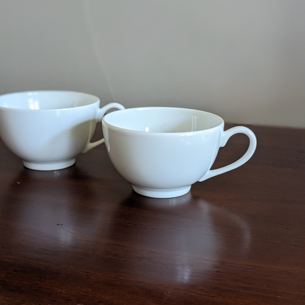 Bernardaud White Porcelain Teacup Set